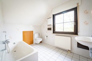 Badezimmer Dachgeschoss