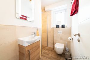 Gästebad mit Dusche