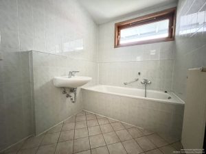 Bad mit Wanne
