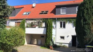 Wohnung mit Balkon