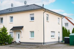 Doppelhaushälfte rechts