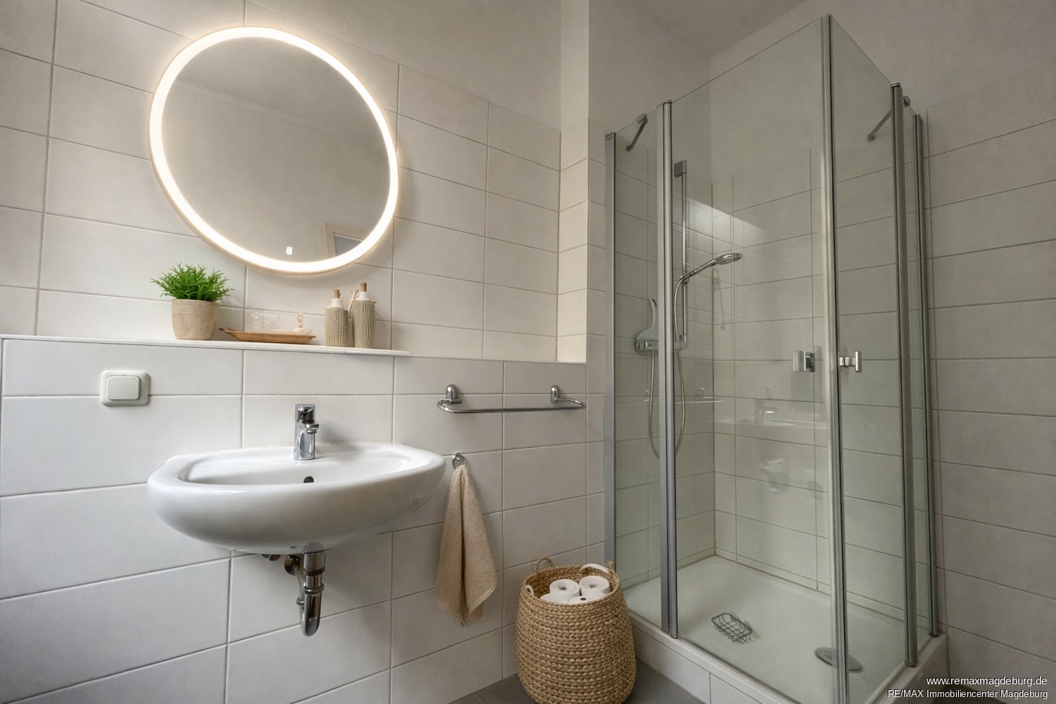 Bad durch KI möbliert