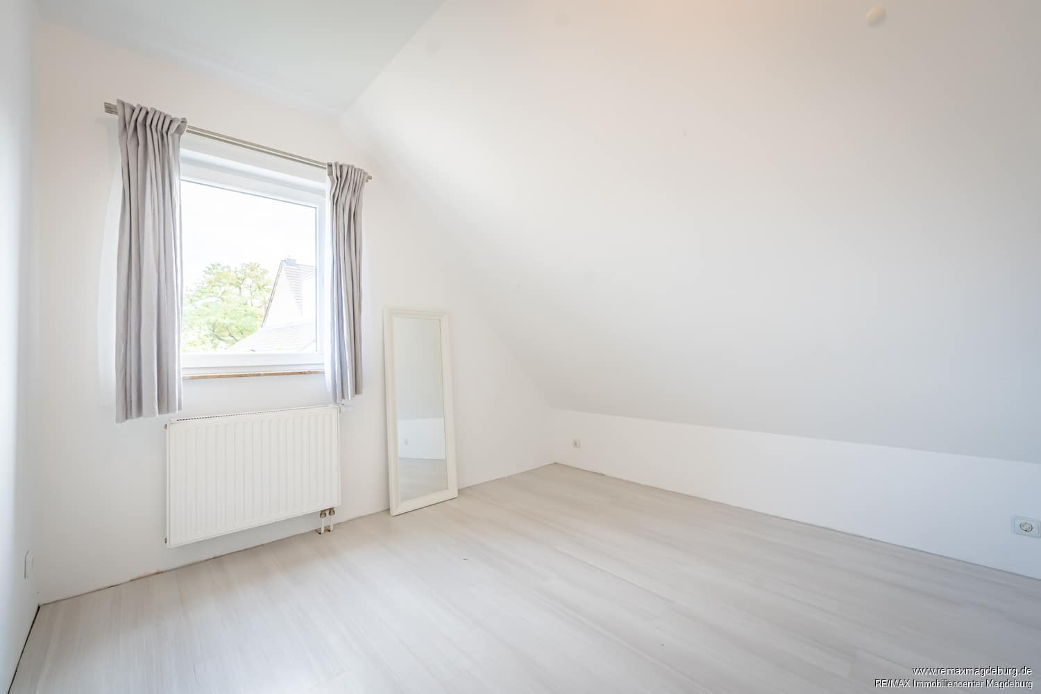 Kinder-, Arbeits- oder Gästezimmer