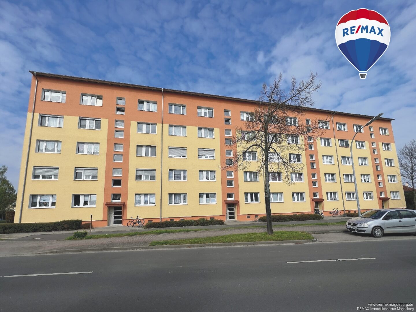 Straßenansicht