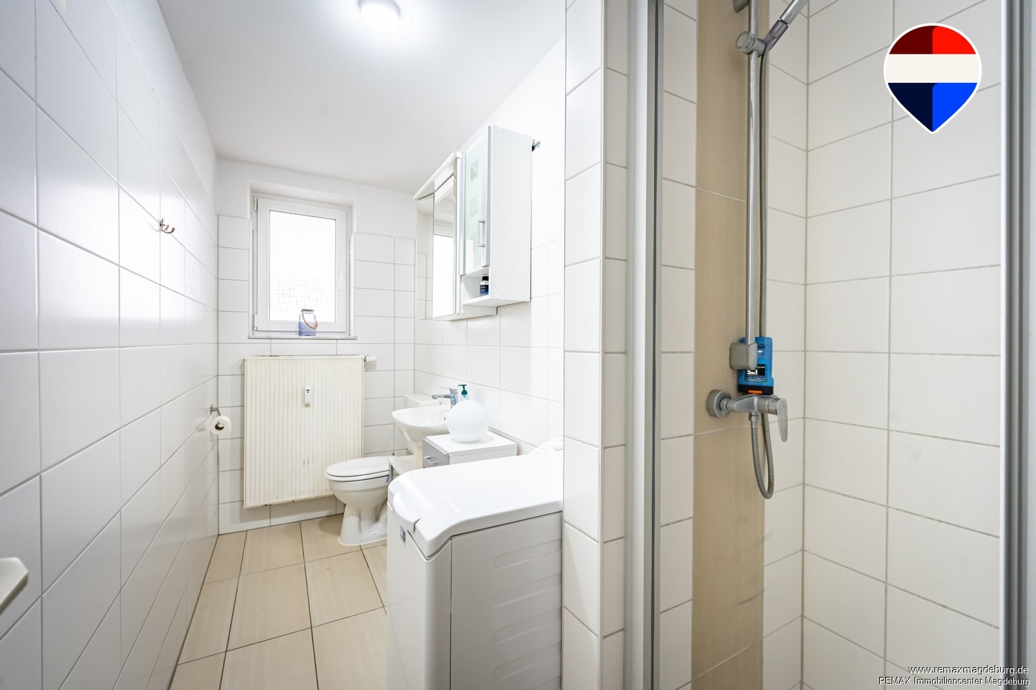 Helle 3-Zimmer-Wohnung mit großem Balkon im Herzen von Burg - Foto 3