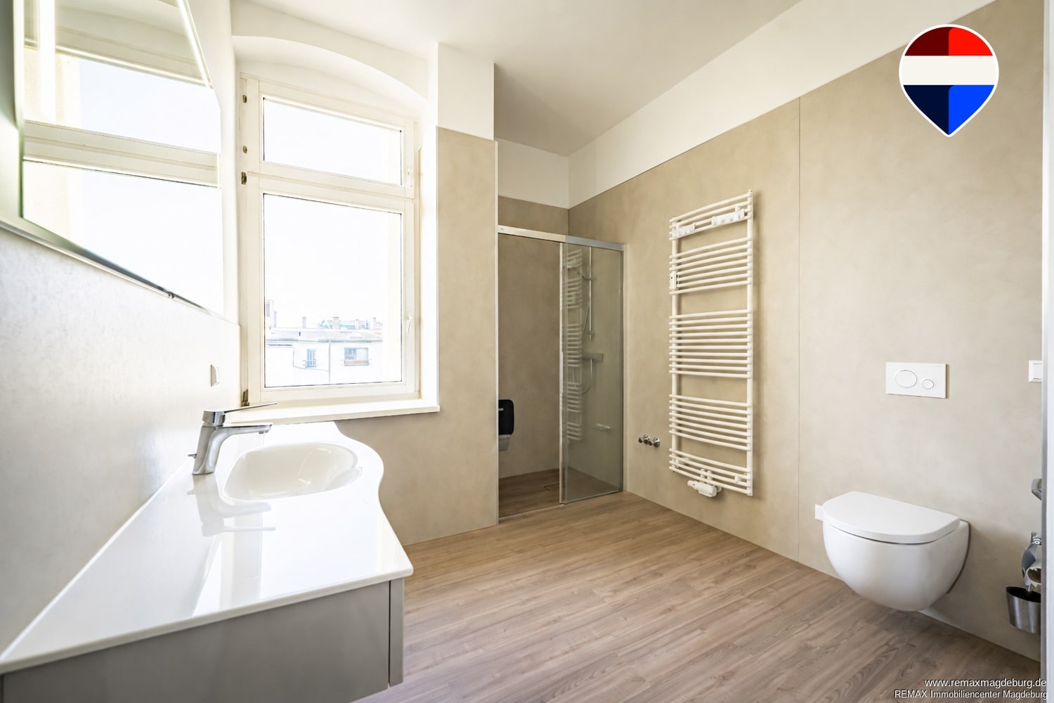 Wohnen mit Weitblick – Helle 3-Zimmer-Wohnung in Altstadtlage - Photo 4