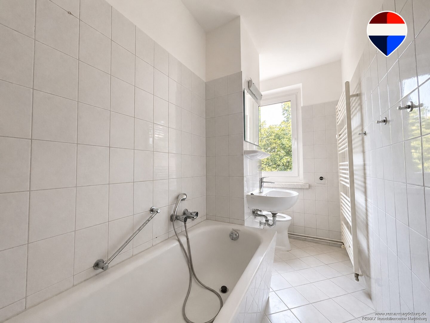Gemütliche 3-R-Wohnung mit sonnigem Balkon und Tageslichtbad - Photo 2