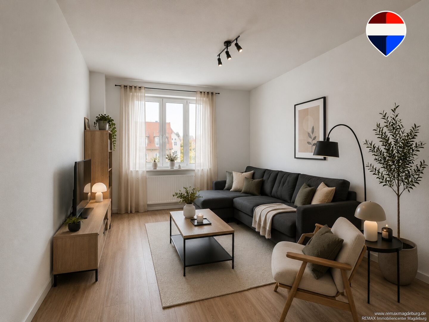 Helle 2-Raum-Wohnung mit Balkon und modernem Wohnkomfort - Foto 1