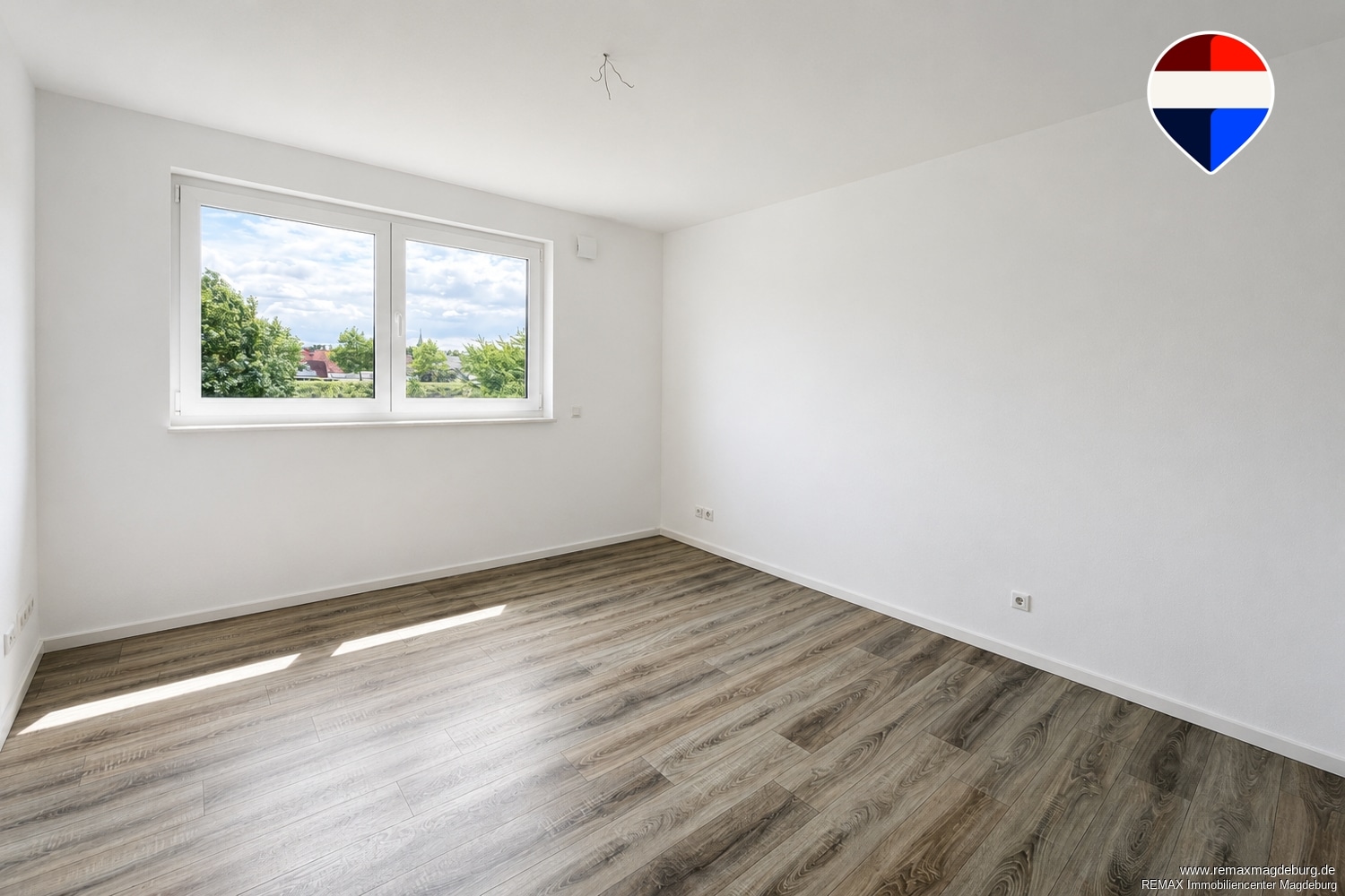 Büro- KI unterstützt