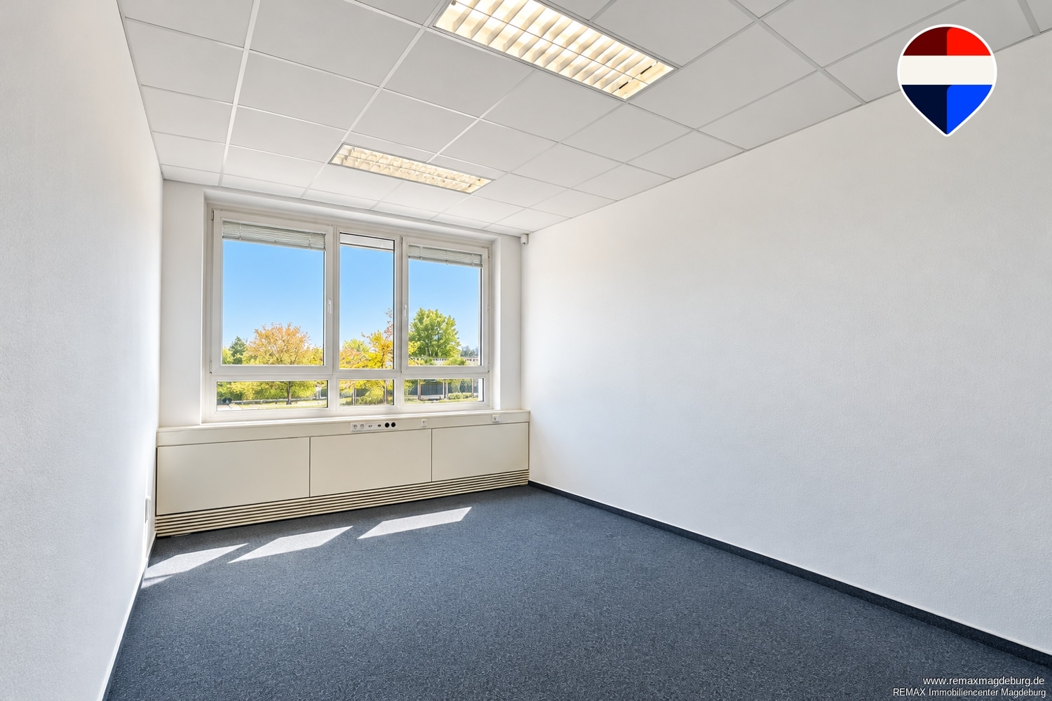Büro 1