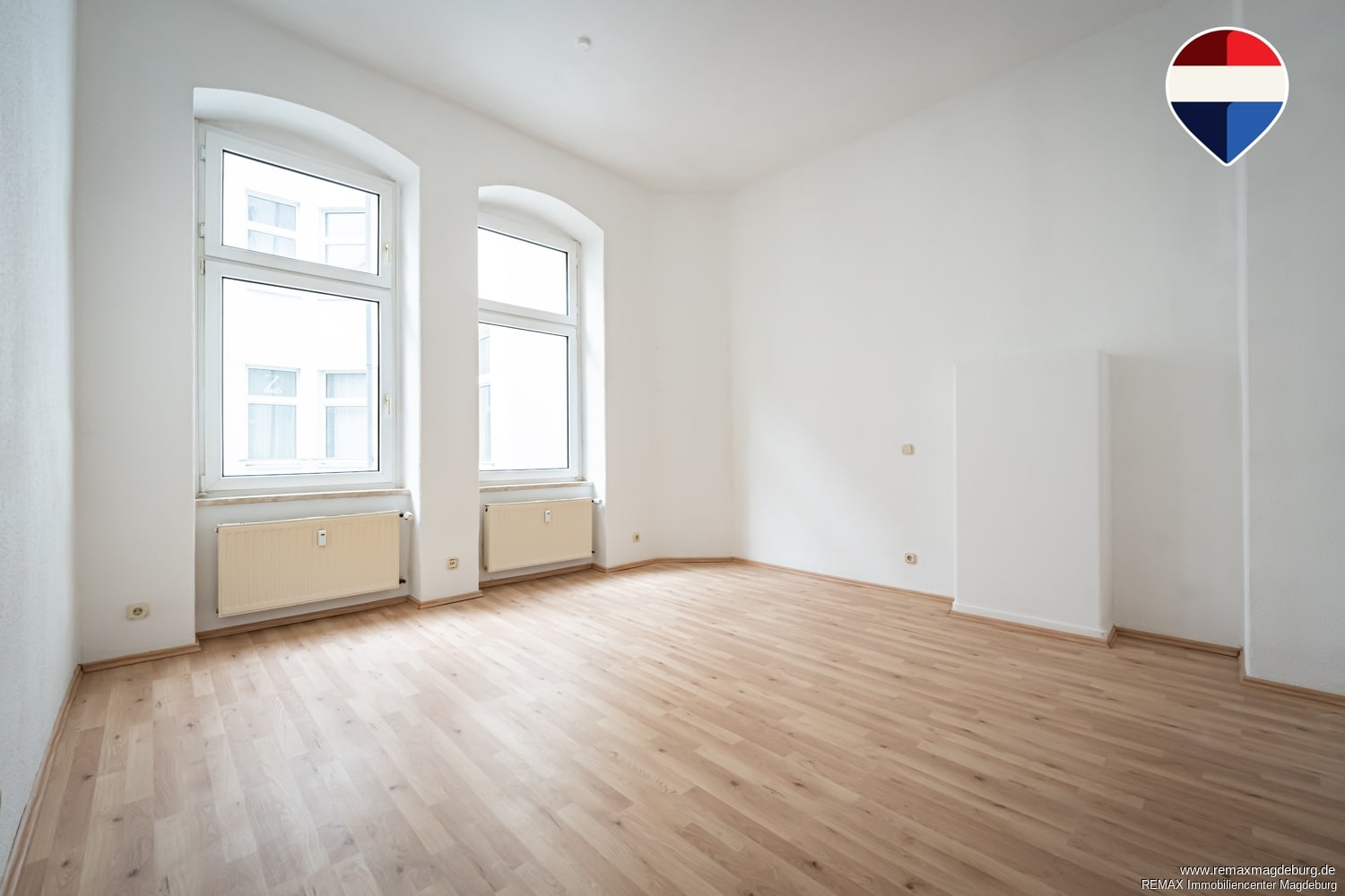 Büro 1
