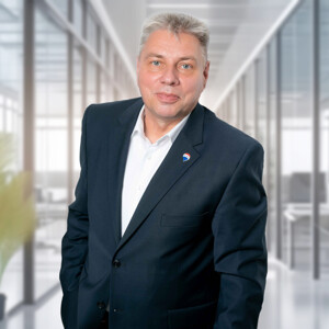 Herr Uwe Stephan