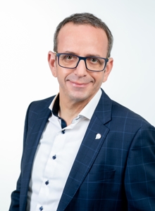 Herr Brinck, Wolfram 