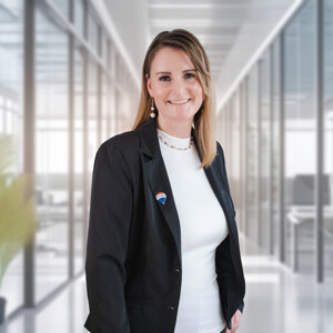 Frau Köhler, Katrin
